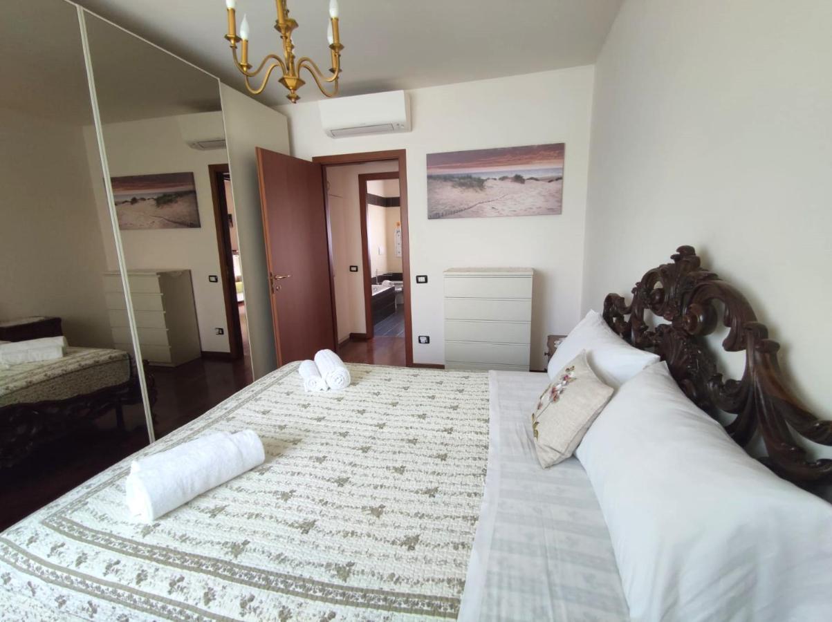 Appartamento Magnolia - Immobili E Soluzioni Rent بيرغامو المظهر الخارجي الصورة